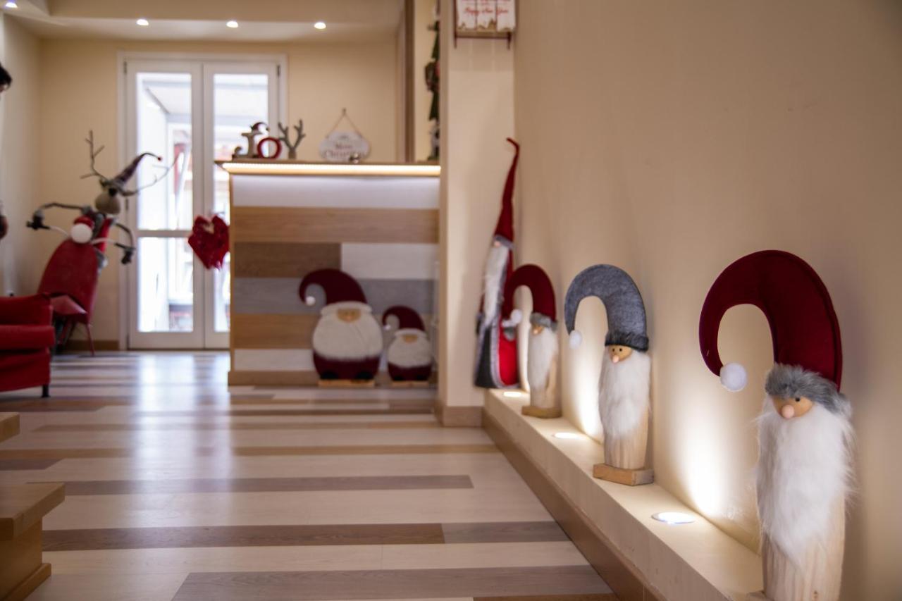 Abete Bianco - Albergo Del Natale Камільятелло-Сілано Екстер'єр фото